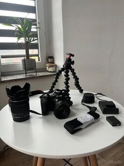 Canon eos RP 2x objektiv 2x baterie