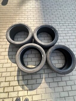 245/40 R18 zimní pneumatiky