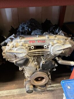 Motor Nissan 3.5i VQ35DE Murano Z50 / díly