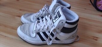 Detske kotnikove boty Adidas vel.36 / 22cm