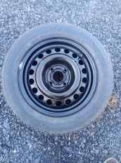 Prodám nový disk s novou pneu Michelin vel. R14.