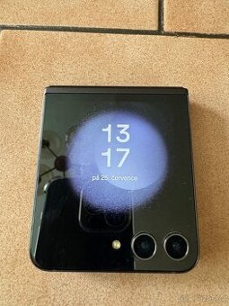 Prodám samsung z flip 5 ‘ 5g , 8gb 512 gb Grey