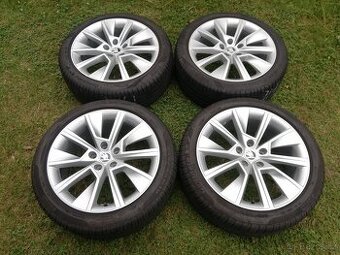 alu Škoda Octavia 4 Braga,letní 225/45/18 Pirelli