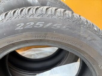Pirelli Cinturato Runflat 225/55 R17 101Y celoroční