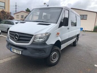 Mercedes Benz sprinter 316 cdi 4x4 6 míst k sezení