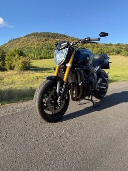 Prodám Yamahu fz1 r.v. 2009 , 58 xxxx km, stk 7/2028