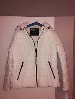 Dámská péřová bunda vel M