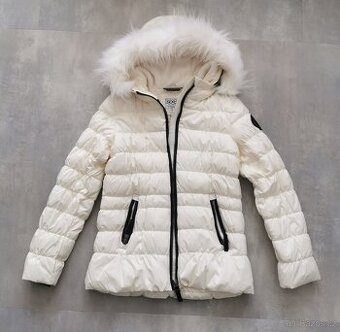 Zimní bunda s kapucí SOCCX vel. M nová