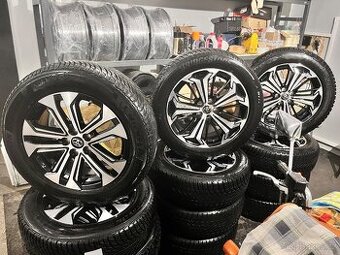 5x114,3 R18 originál kola zimní sada - TOP STAV