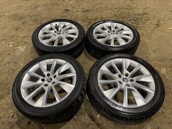 Sada kol 5x112 R18 Škoda Karoq BRAGA