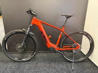 KTM Macina Team 793