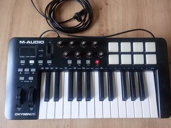 M-Audio Oxygen25