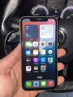 iPhone XR 64GB