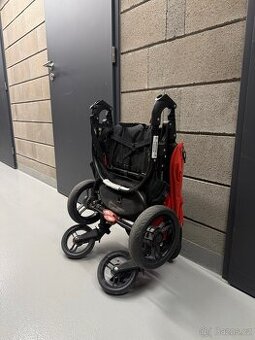 Kočárek Valco Baby Snap 4 (Red/Black)