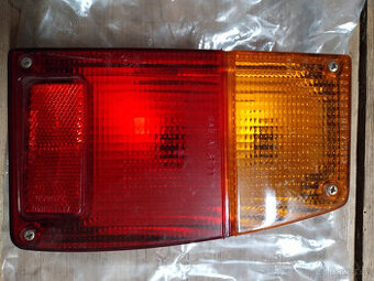 Fiat 128 sport coupe nove prave zadni svetlo