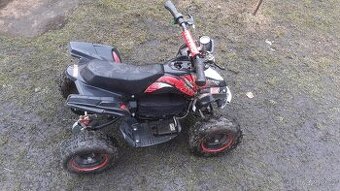 Dětská čtyřkolka