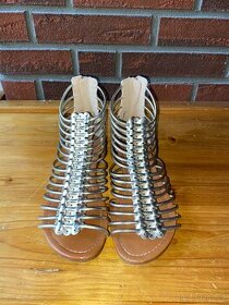 Dívčí sandále vel. 34