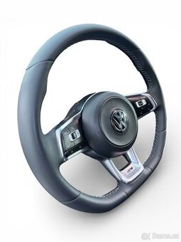 Volkswagen R-Line multifunkční volant nově obšitý