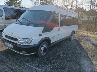 Mikrobus Ford transit 17 míst, klima nezávislé topení