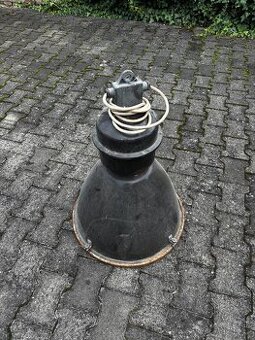 PRŮMYSLOVÉ LAMPY HALOGEN 250W 380V