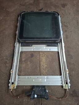 Střešní okno Subaru Forester SG