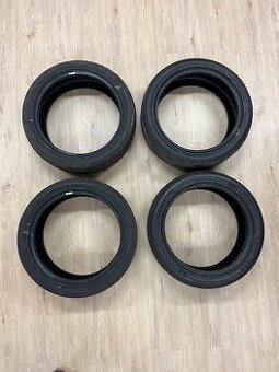 Pneu 215/45 R18 najeto pouze 76 km. SLEVA 