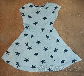 Šaty s hvězdami 152
