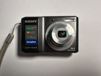 Sony CyberShot DSC-S2000 zachovalý