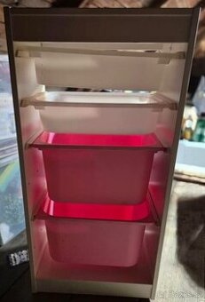 Regál Ikea