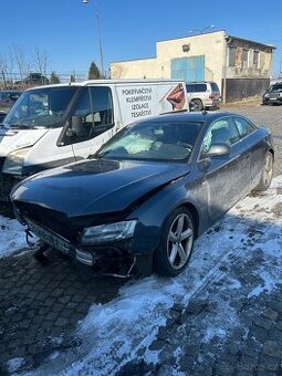 Audi A5 1.8 tfsi po dílech