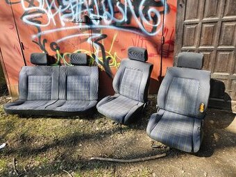 Vw golf 2 gti interiér sedačky a tapce 5dv