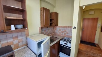 Nabízím pronájem bytu 1+1 v Karlových Varech