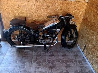 ČZ 250 SPORT