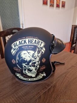 Helma XXL Moto přilba W-TEC BlackHeart 900 Kč.