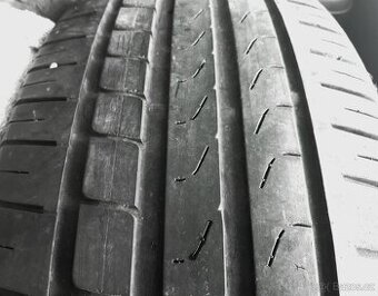2ks letních pneu 225/60 R17 Pirelli