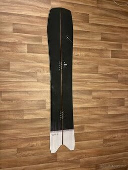 Snowboard Nitro Squash 157