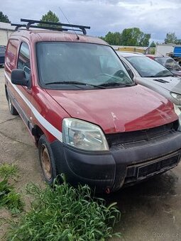 Citroen Berlingo 1.9D rok 2005 veskere dily