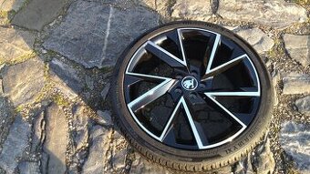 NOVÁ al kola 18 5x100 na ŠKODA FABIA + 215 40 18
