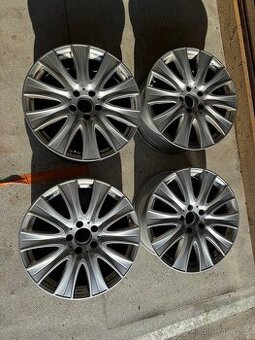 R18 mercedes, 8Jx18 et41, originál Mercedes