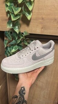 Nike Air Force 1 Low '07 "Platinum Violet"