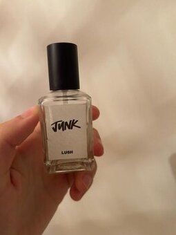 Parfém Lush Junk 30ml