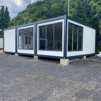 sestava kontejnerůPMP o rozměru 3 x 6 m