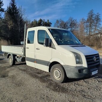 Volkswagen Crafter, 7MÍST,KRÁSNÝ,SERVISKA,DLOUHÝ3,5M