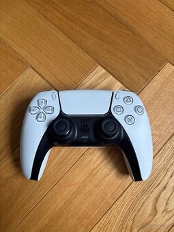 Playstation 5 ovladač
