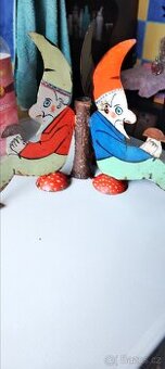 Vánoční, starožitný stojan na stromeček