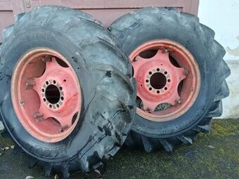 16,9-28.Dvě obutá kola  Zetor Cultor
