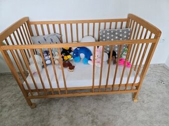 Dětská postýlka včetně matrace