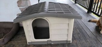 Psí bouda plastová