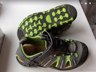 Dětské boty od Značky Baťa, vel.33