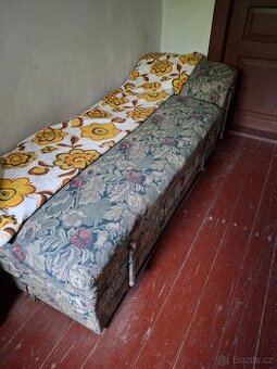 Rozkladací otoman retro